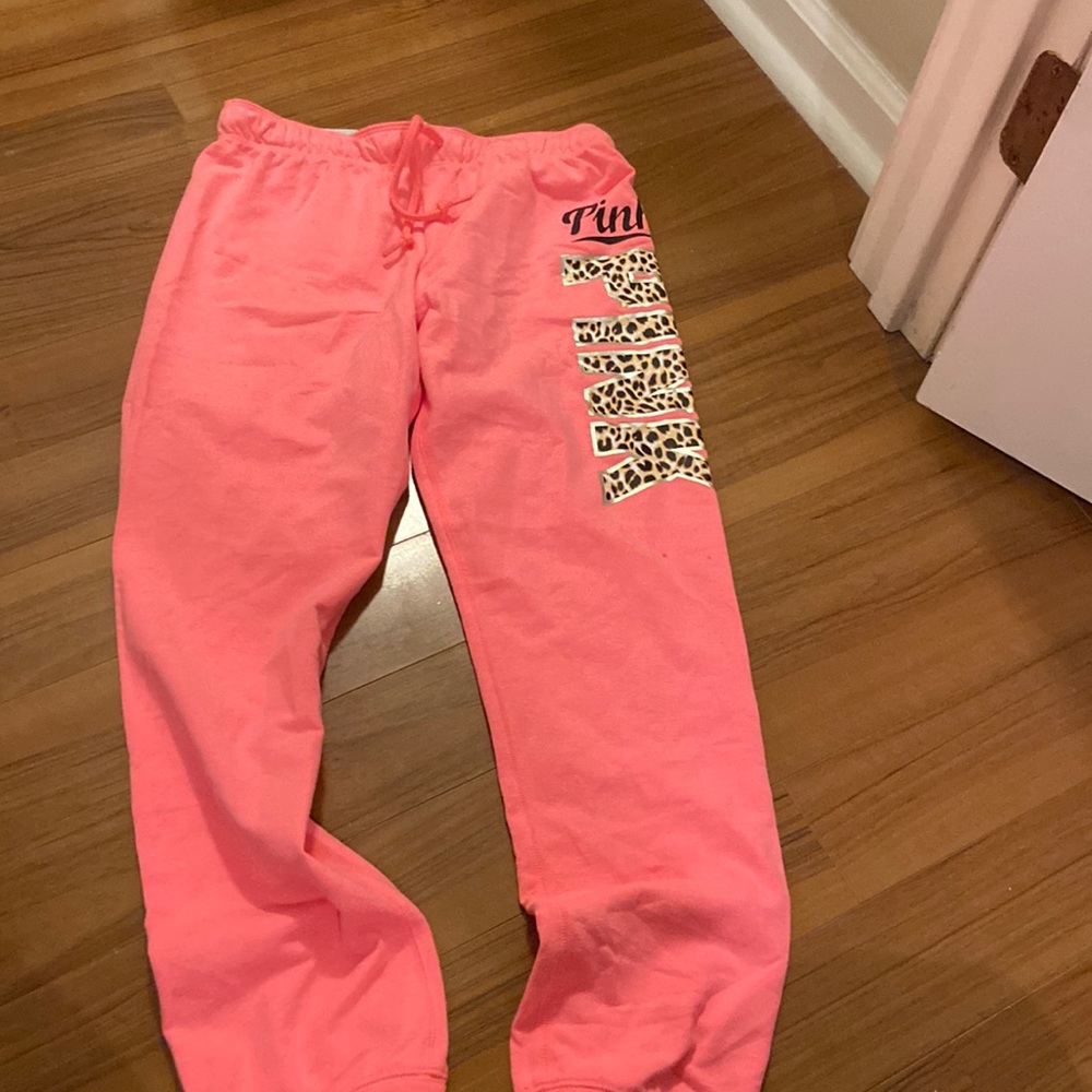 Pink Victoria’s Secret joggers size s
